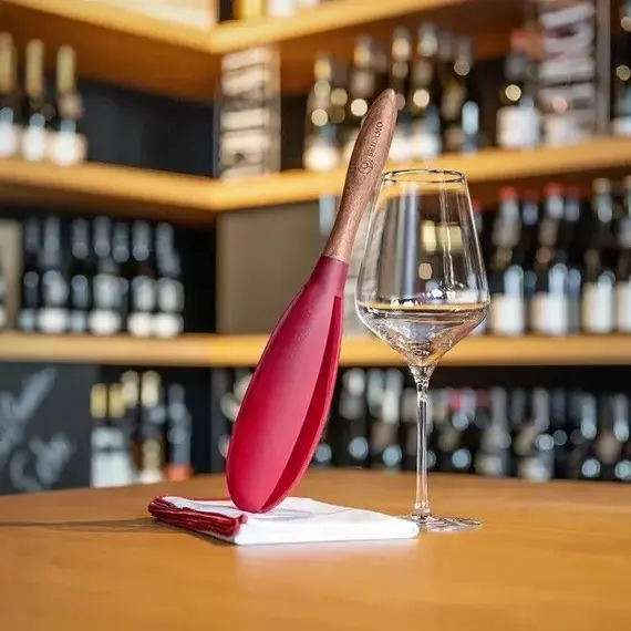 Устройство для полировки бокалов (используется с салфеткой),  L=32см., специальный силикон, орех, Stolzle, изображение 2